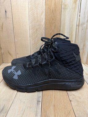 Under Armour Project Rock Delta Highlight Shoe 3020175-001 Mens Sz 11 Black Gray